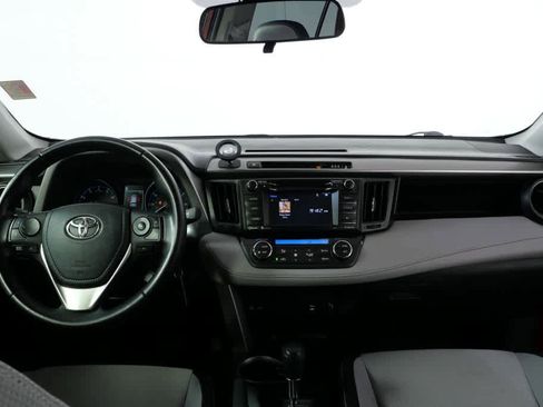 Used 2017 Toyota RAV4 XLE image 20