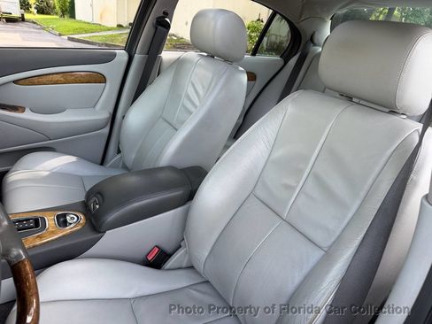 Used 2006 Jaguar S-TYPE 3.0 RWD image 30