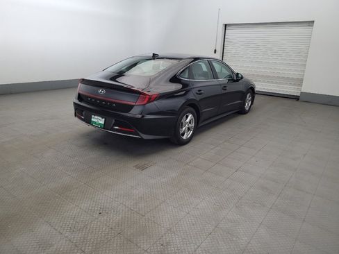 Used 2021 Hyundai Sonata SE w/ Cargo Package FWD image 9