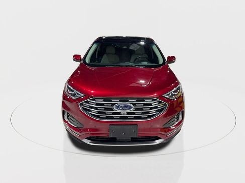 Used 2019 Ford Edge Titanium w/ Equipment Group 301A image 4