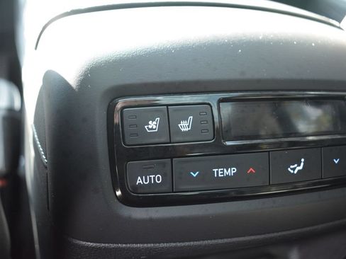 Used 2024 Hyundai Palisade Limited AWD/4WD image 26
