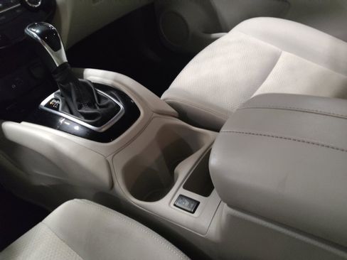 Used 2019 Nissan Rogue Sport SV w/ Technology Package image 26