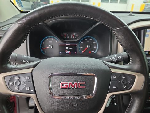 Certified 2019 GMC Canyon Denali AWD/4WD image 4