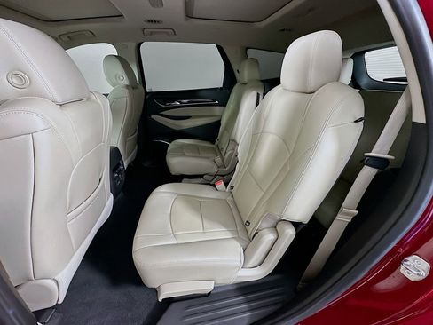 Used 2021 Buick Enclave Essence w/ Sport Touring Edition image 25