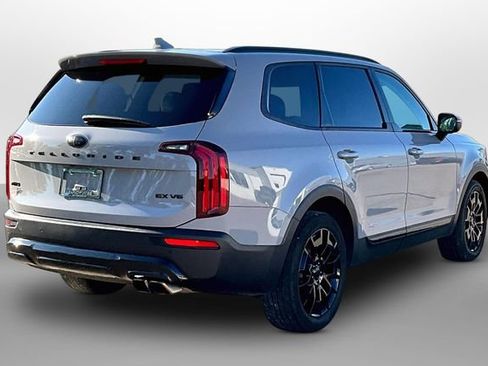 Used 2021 Kia Telluride EX w/ EX Premium Package AWD/4WD image 13