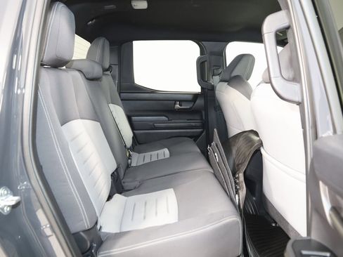 Used 2025 Toyota Tacoma TRD Off-Road image 13