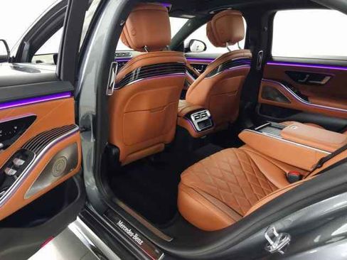Used 2022 Mercedes-Benz S 580 4MATIC Sedan image 43