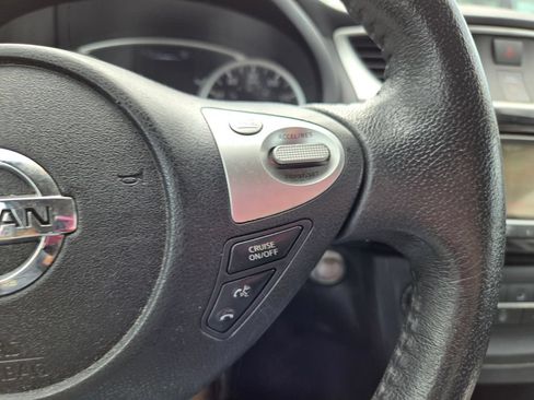 Used 2016 Nissan Sentra SV FWD image 15
