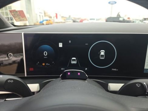 Used 2025 Hyundai Santa Cruz Limited image 25