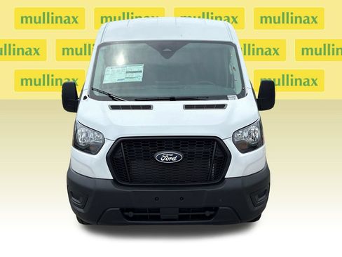 New 2027 Ford Transit 250 148 Medium Roof RWD image 22