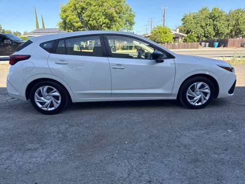 Used 2024 Subaru Impreza 2.0i AWD/4WD image 6