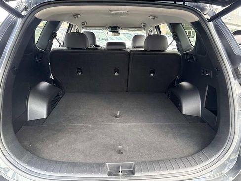 Used 2023 Hyundai Santa Fe SEL image 9