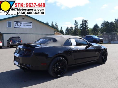 Used 2013 Ford Mustang Premium RWD image 9