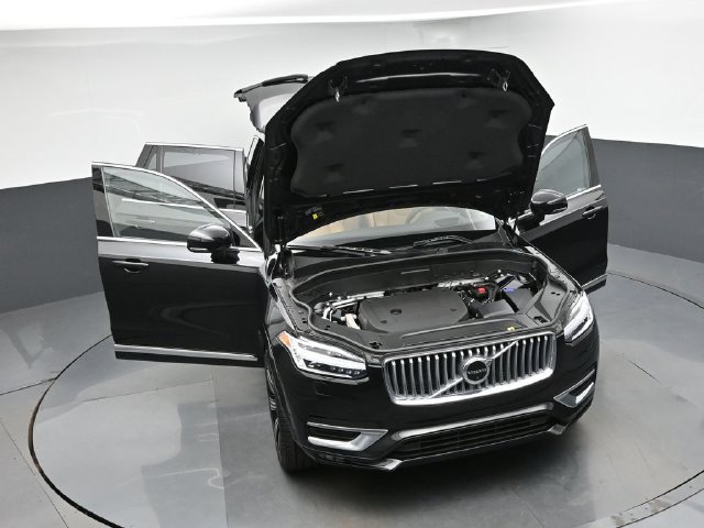 Used 2023 Volvo XC90 B6 Ultimate w/ Protection Package Premier AWD/4WD image 46