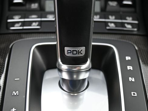 Certified 2025 Porsche 718 Cayman S RWD image 19