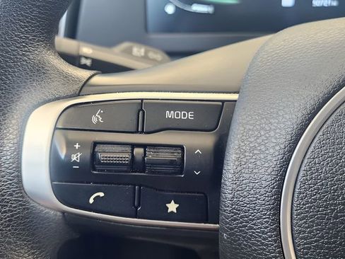 Used 2024 Kia Sportage LX FWD image 27