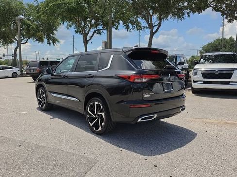 Used 2022 Mitsubishi Outlander ES FWD image 6
