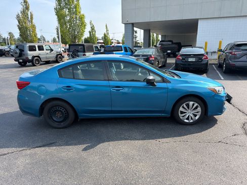 Used 2017 Subaru Impreza 2.0i AWD/4WD image 3