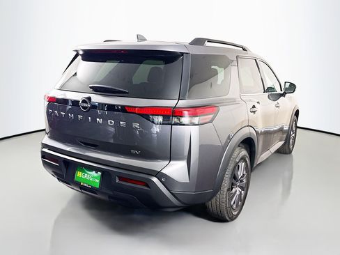 Used 2022 Nissan Pathfinder SV FWD image 10