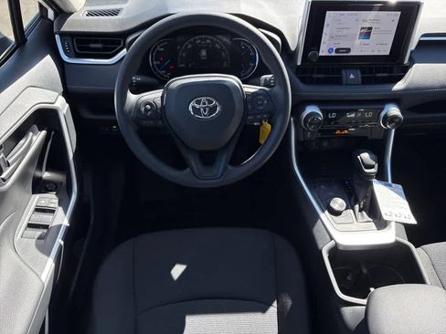 Used 2025 Toyota RAV4 LE image 4