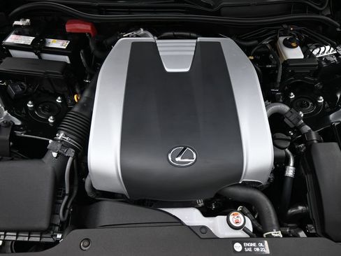 Used 2025 Lexus IS 350 F Sport RWD image 18