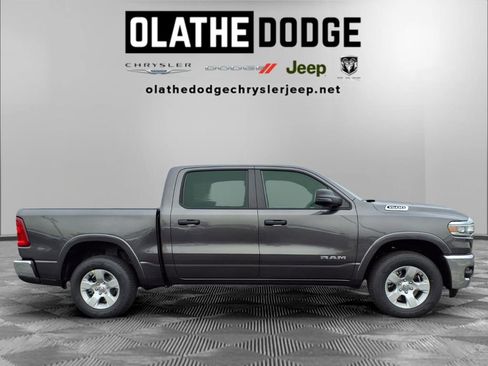 New 2026 RAM 1500 Big Horn AWD/4WD image 29