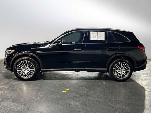 Used 2025 Mercedes-Benz GLC 300 4MATIC image 6
