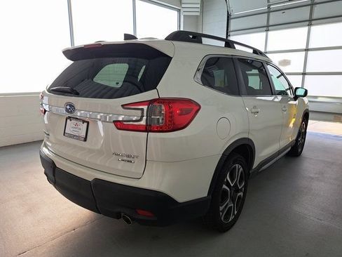 Used 2023 Subaru Ascent Limited AWD/4WD image 6