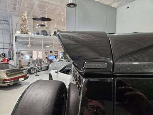 Used 2024 Land Rover Defender 110 V8 image 62