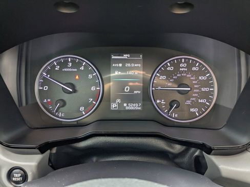 Used 2020 Subaru Outback Premium image 27