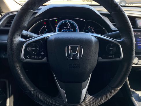 Used 2018 Honda Civic EX image 19