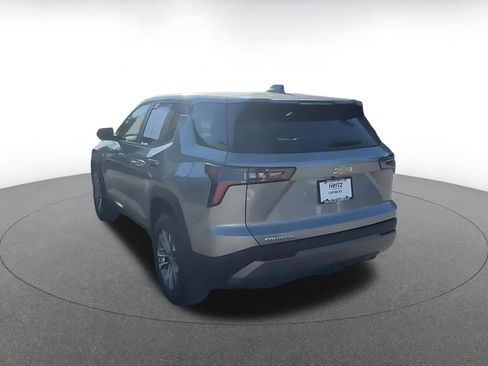 Used 2025 Chevrolet Equinox LT image 11