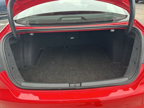 Used 2014 Volkswagen Jetta SE image 20