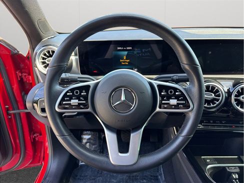 Used 2019 Mercedes-Benz A 220 image 22