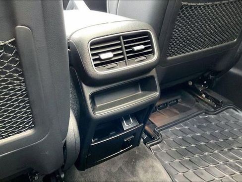 Used 2022 Mercedes-Benz GLE 350 image 38