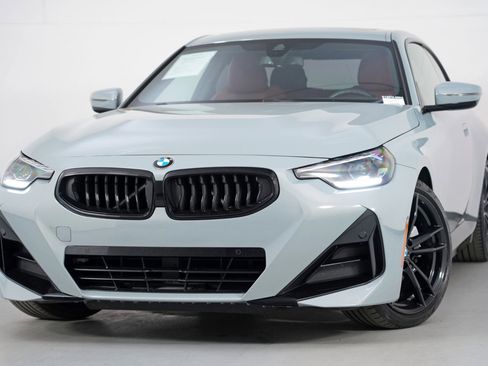 Used 2024 BMW 230i Coupe w/ M Sport Package image 3