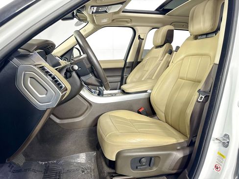 Used 2019 Land Rover Range Rover Sport HSE image 29