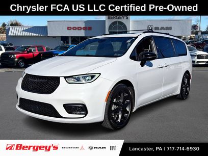 Certified 2025 Chrysler Pacifica Limited
