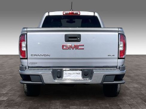 Used 2017 GMC Canyon SLE RWD image 4