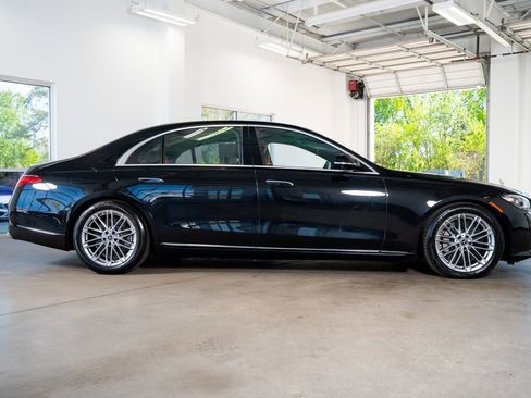 Used 2023 Mercedes-Benz S 580 4MATIC Sedan w/ Warmth & Comfort Package image 5