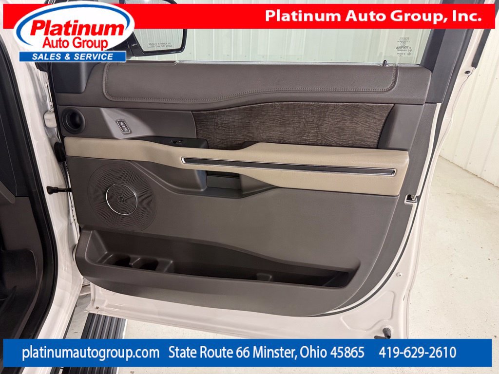 Used 2019 Ford Expedition Limited w/ Equipment Group 302A RWD image 45