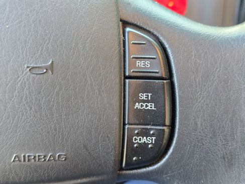 Used 2001 Ford F550 4x4 Regular Cab Super Duty image 33