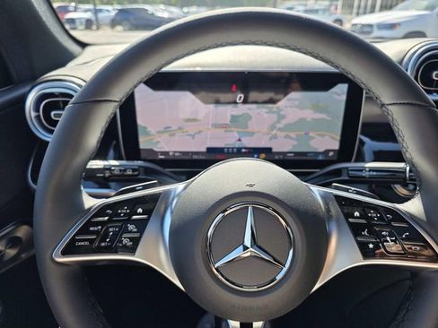 New 2026 Mercedes-Benz GLC 300 image 9