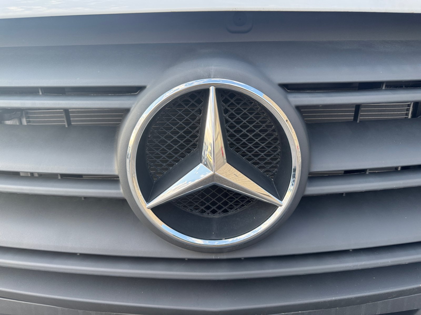 New 2025 Mercedes-Benz Sprinter 2500 image 9