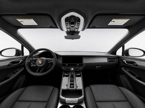 Used 2024 Porsche Macan AWD/4WD image 11