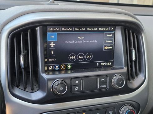 Used 2019 Chevrolet Colorado LT w/ LT Convenience Package AWD/4WD image 15