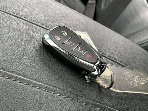 Used 2019 Chevrolet Traverse LT w/ LT Premium Package AWD/4WD image 33