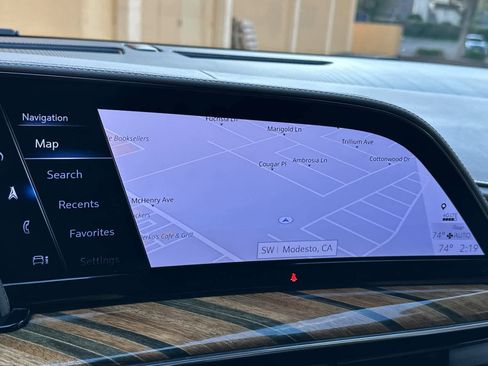 Used 2023 Cadillac Escalade ESV Sport Platinum image 20