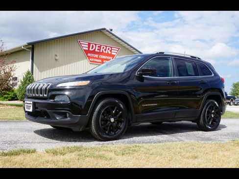 Used 2018 Jeep Cherokee Latitude Plus image 1