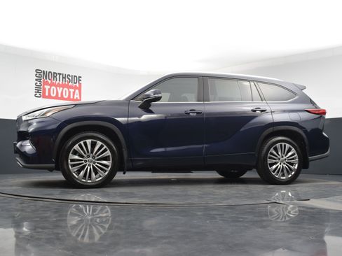 Used 2021 Toyota Highlander Platinum image 37
